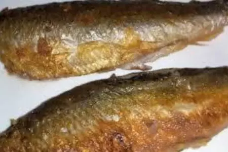 Жареная селедка соленая