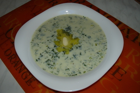 Пряный суп из шпината