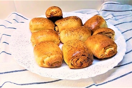 Фото к рецепту: Творожные булочки с начинкой