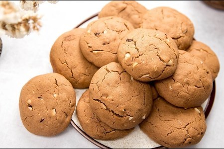 Мягкие, рассыпчатые, шоколадно-ореховые печеньки с нутеллой