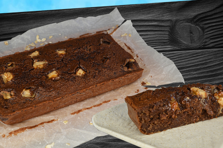 Фото к рецепту: Шоколадный пирог без муки