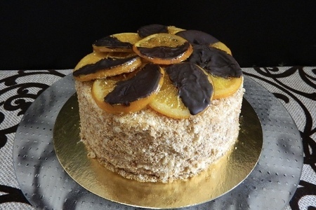Фото к рецепту: Бисквитный торт с творожно-сливочным кремом 