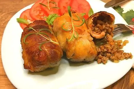 Фаршированные куриные шкурки