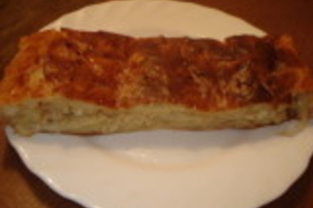 Фото к рецепту: Бисквитный пирог с капустой