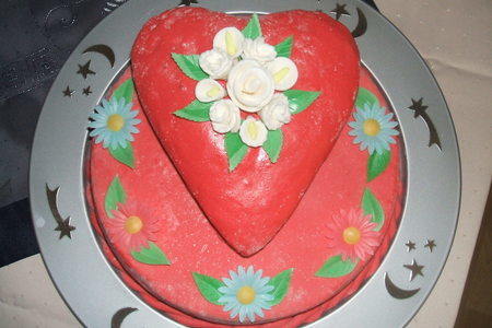 Фото к рецепту: Торт "к дню влюблённых"