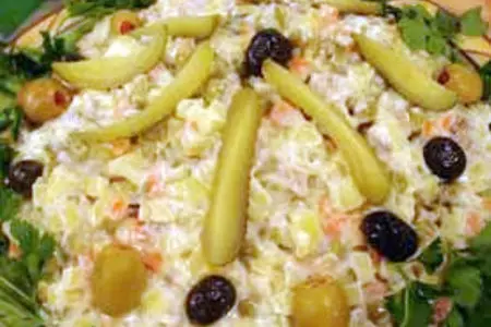 Картофельный салат с оливками