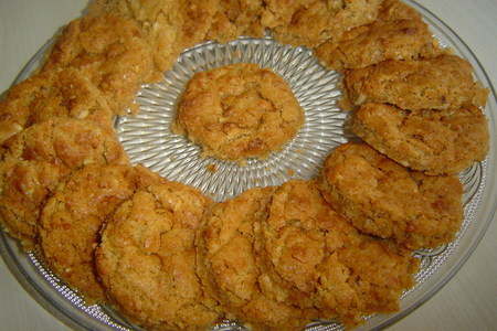 Фото к рецепту: Печенье из арахисового масла.