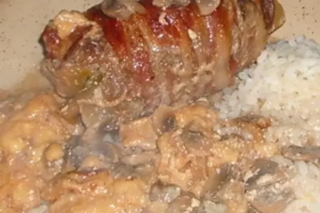 Говяжьи рулетики с начинкой