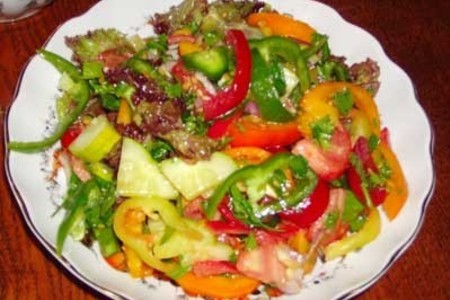 Салат овощной "тривиально-идеальный"
