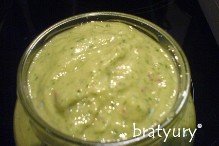 Соус на основе авокадо и петрушки, зелёный и позитивный рецепт