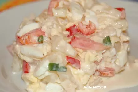 Салат "тропический кальмар"