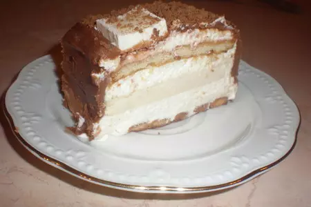 Торт-пирожное из печенья и пастилы