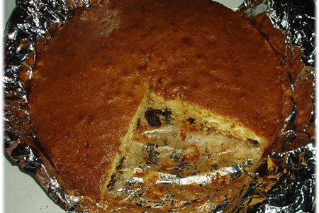 Фото к рецепту: Пирог с вишенками из варенья