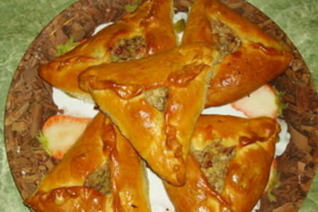Учпочмаки (татарские треугольные пирожки)