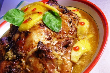 Фото к рецепту: Курица с манго