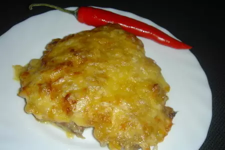 Свинка под шапкой