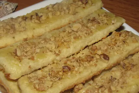 Творожные палочки с орешками