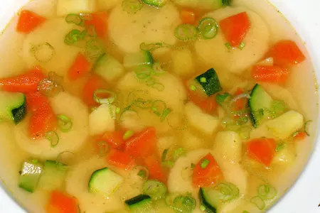 Лёгкий суп с манными таллерами