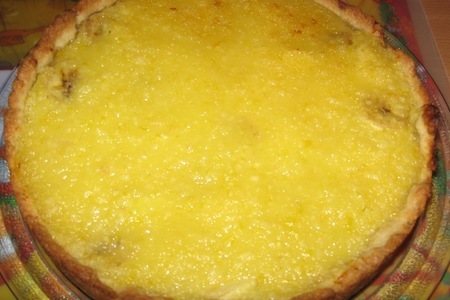 Фото к рецепту: Лимонно-фруктовый пирог