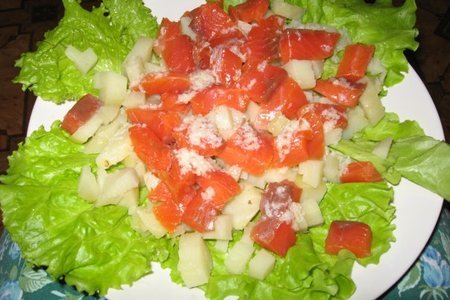 Салат из семги и картофеля