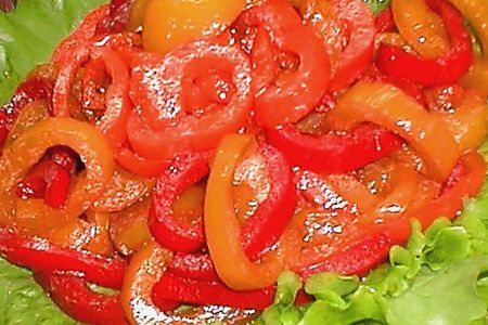 Фото к рецепту: Сладкий  салат  из  перцев