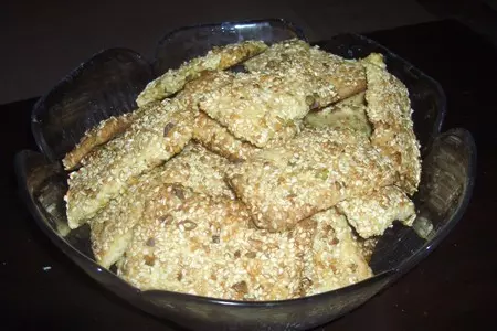 Баразек (хрустящее печенье с сезамом и фисташками)