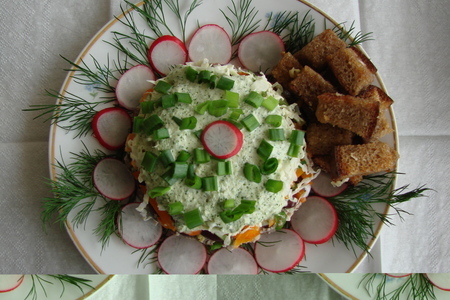 Фото к рецепту: Салат ,, мясной с фасолью,, (вариант)