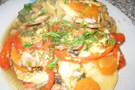 Фото к рецепту: Баклажаны с овощами