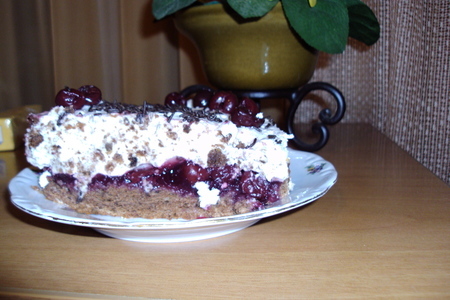 Фото к рецепту: Торт"вишнево-ореховый восторг"