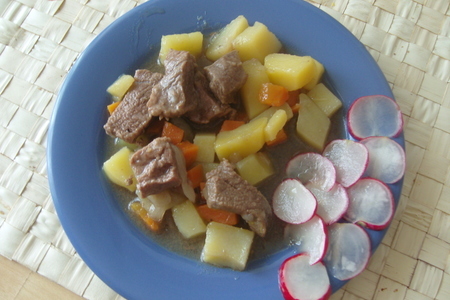 Фото к рецепту: Мясо с картошкой
