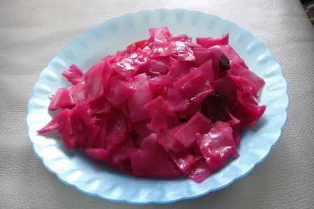 Капустачка красненькая