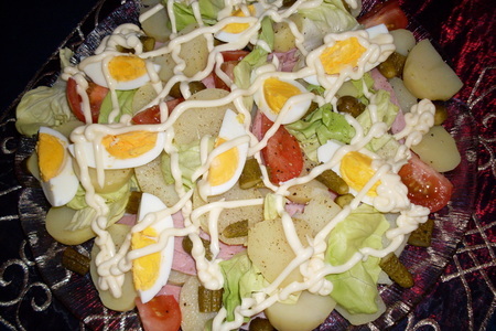 Пока готовится гриль....или картофельный салат с яйцами:)
