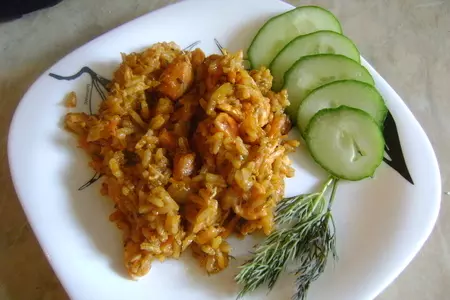 Рис с тушеной курочкой