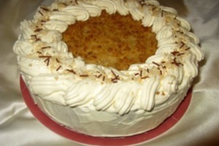 Фото к рецепту: Творожный имбирный торт с ореховой посыпкой