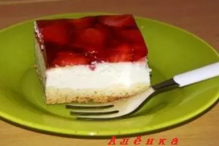 Клубничная полянка на творожном пироге (erdbeere-käsekuchen)