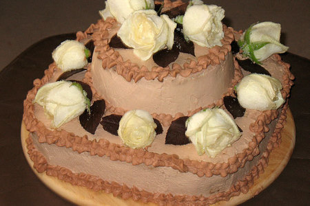 Торт "розали" с засахаренными розами