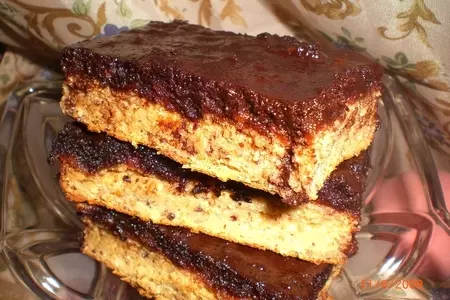 Манный пирог на ряженке с шоколадной заливкой