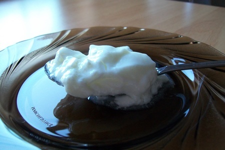 Фото к рецепту: Самый натуральный иогурт, целебный и очень полезный