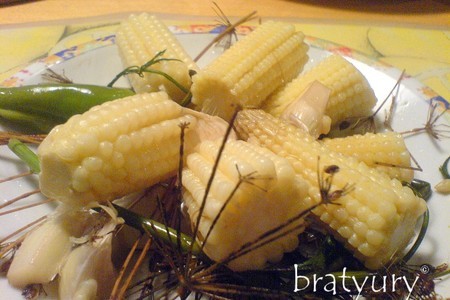 Фото к рецепту: Кукуруза малосольная