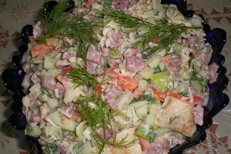 Салат с блинами