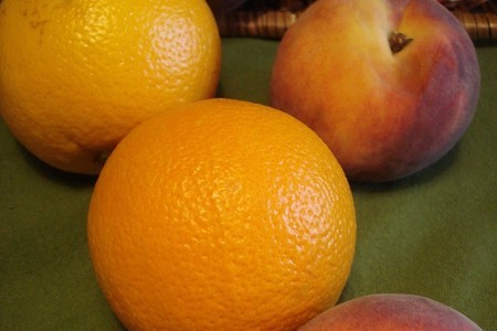 Фото к рецепту: Варенье из персиков и апельсинов