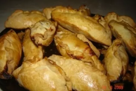 Пирожки с капустно-грибной начинкой