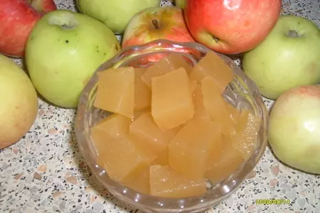 Яблочный мармелад.