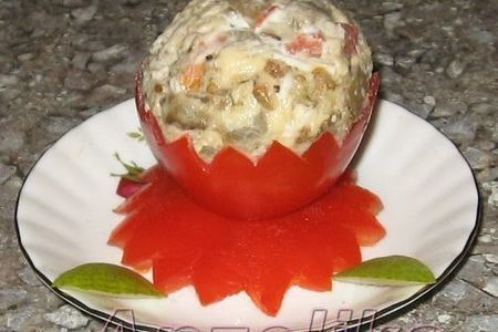 Фото к рецепту: Пикантный салат из баклажанов. (  )