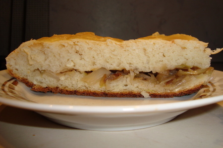 Пирог с капустой (сдобное дрожжевое тесто)