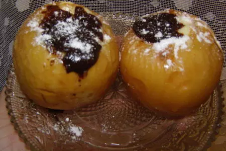 Печёные яблоки