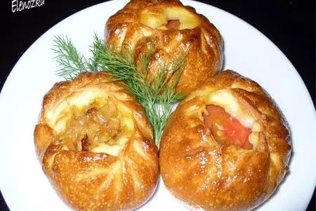 Пирожки открытые из духовки ( с капустой )