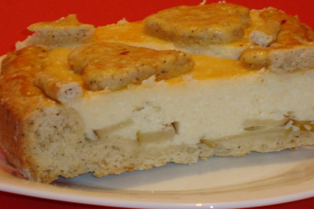 Фото к рецепту: Пирог с творожной  начинкой и грушей