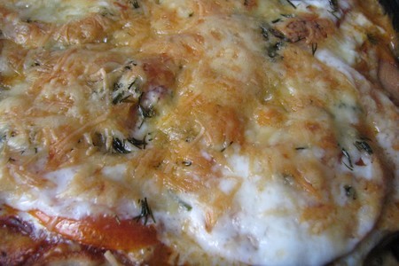 Фото к рецепту: Пицца на кефире