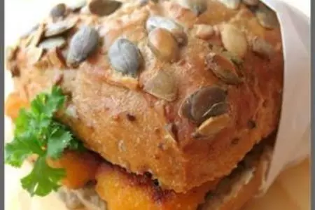 Сэндвич с рыбными палочками